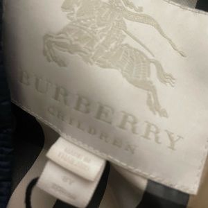 Burberry jacket 8y size like new